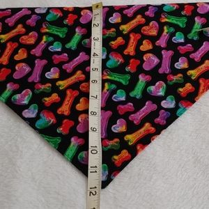Pet Dog bandana biscuits and hearts size large